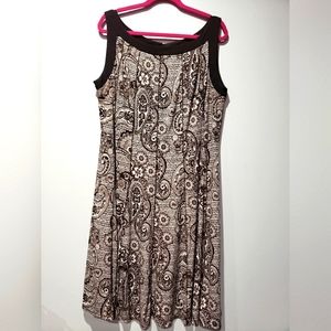 🍫GLAMOUR 20W Sleeveless Brown Print Dress